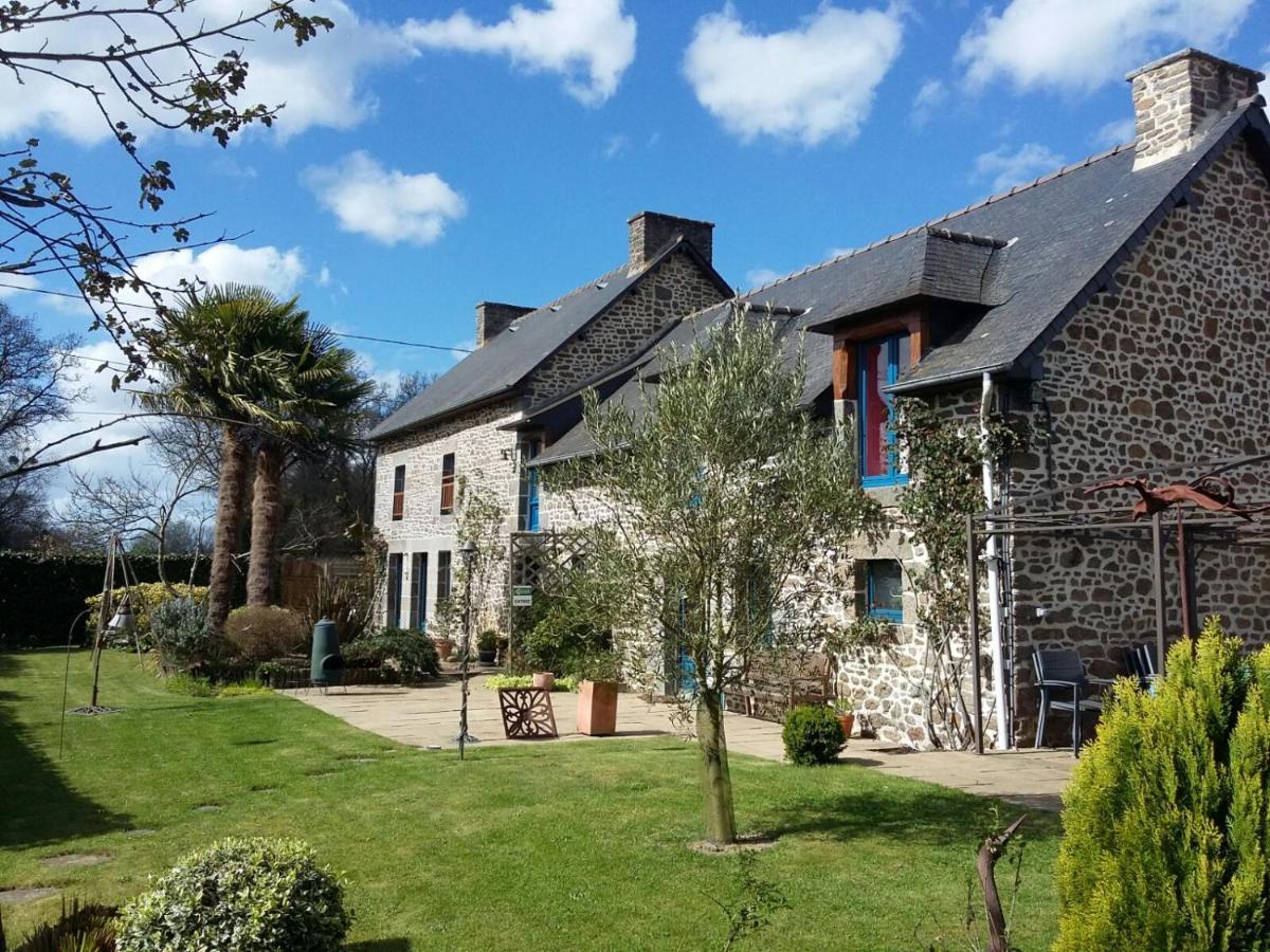 Bed and Breakfast Les Petites Chapelles Saint-Pierre-de-Plesguen Exteriér fotografie