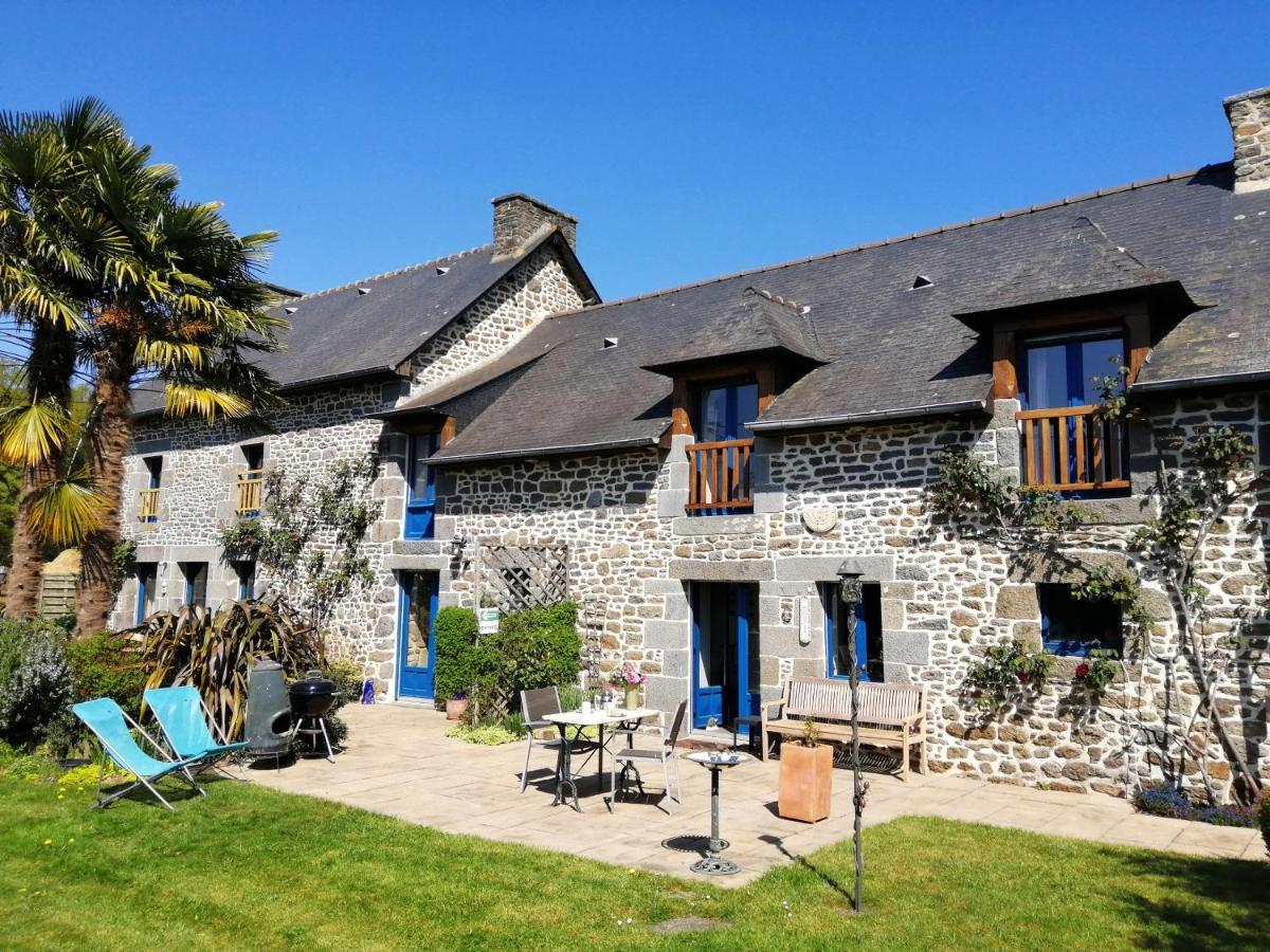 Bed and Breakfast Les Petites Chapelles Saint-Pierre-de-Plesguen Exteriér fotografie